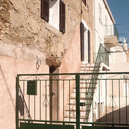 Lovely Apartment In Pietranera With Wifi エクステリア 写真