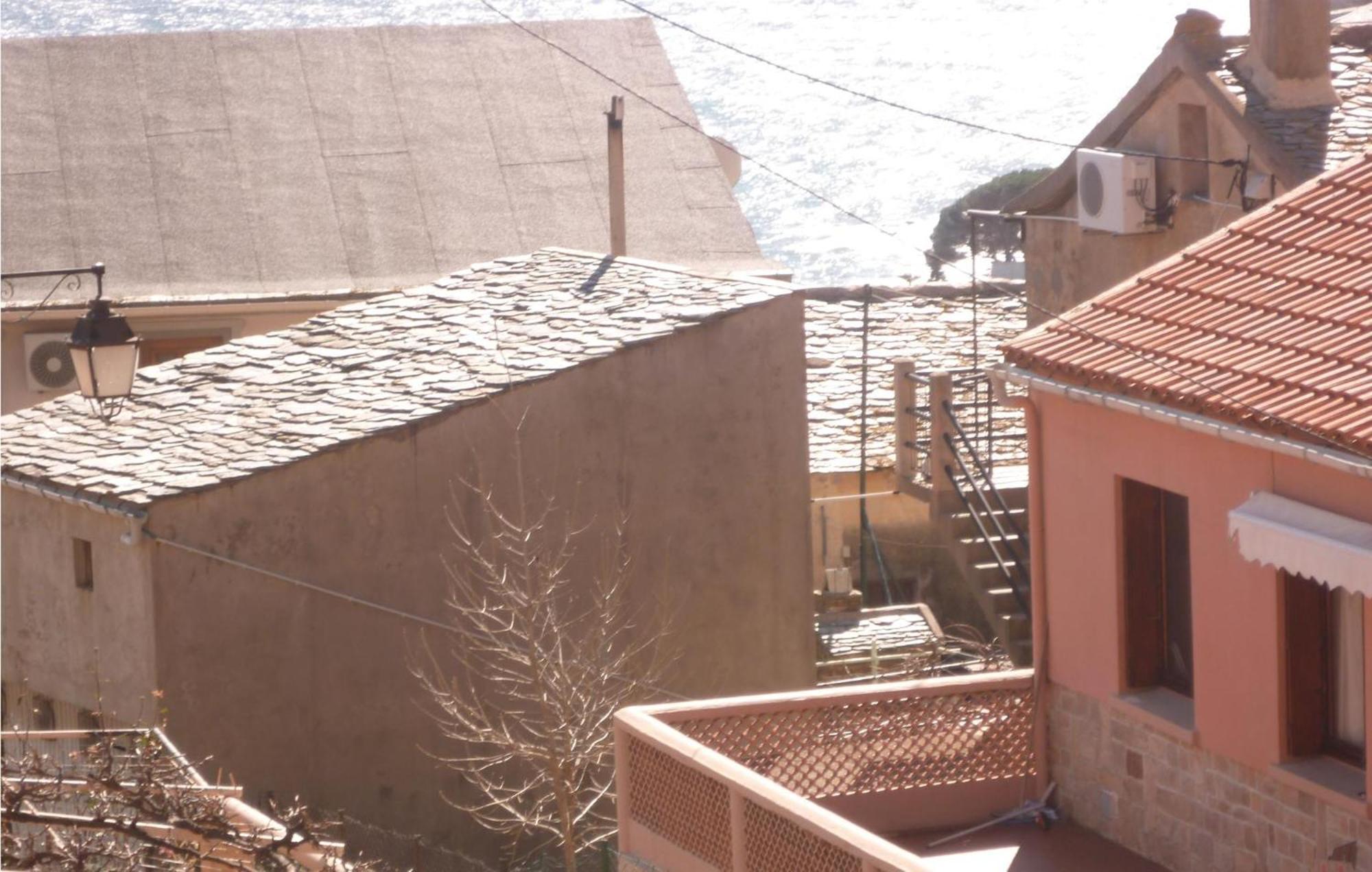 Lovely Apartment In Pietranera With Wifi エクステリア 写真