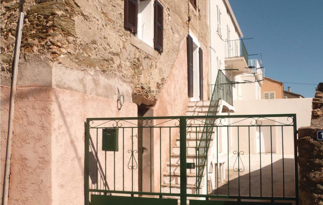 Lovely Apartment In Pietranera With Wifi エクステリア 写真